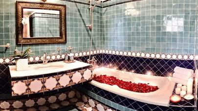 حمام مغربی هتل پارسیان صفائیه یزد
